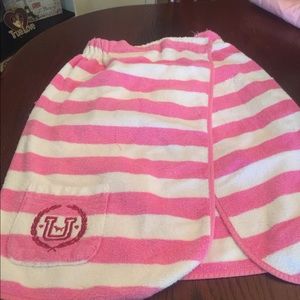 Very rare and htf Robe!!